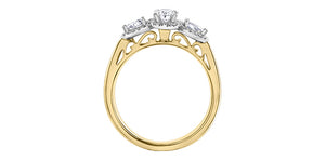 Ladies 10 Karat Gold Engagement Ring 1=0.30CT 2=0.16CT 40=0.156CT