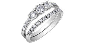 Ladies 10 Karat Gold Illuminaire Diamond Engagement Ring