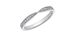 Diamond Band 10 Karat Gold (0.20CT TDW)