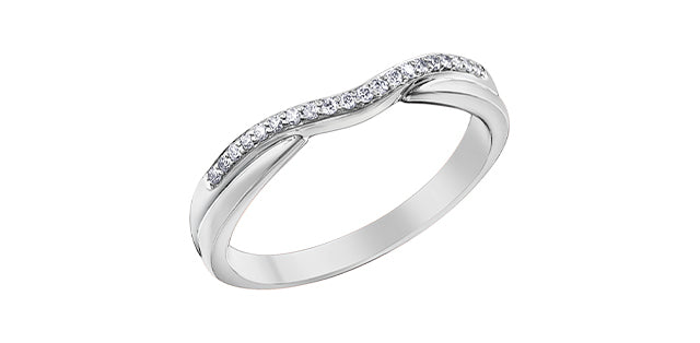 Diamond Band 10 Karat Gold (0.10CT TDW)